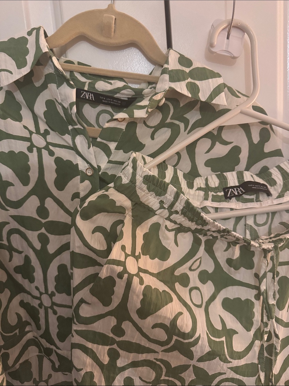 Zara matching set - Green and Cream Patterned button down Top & Pants - Picture 3 of 3